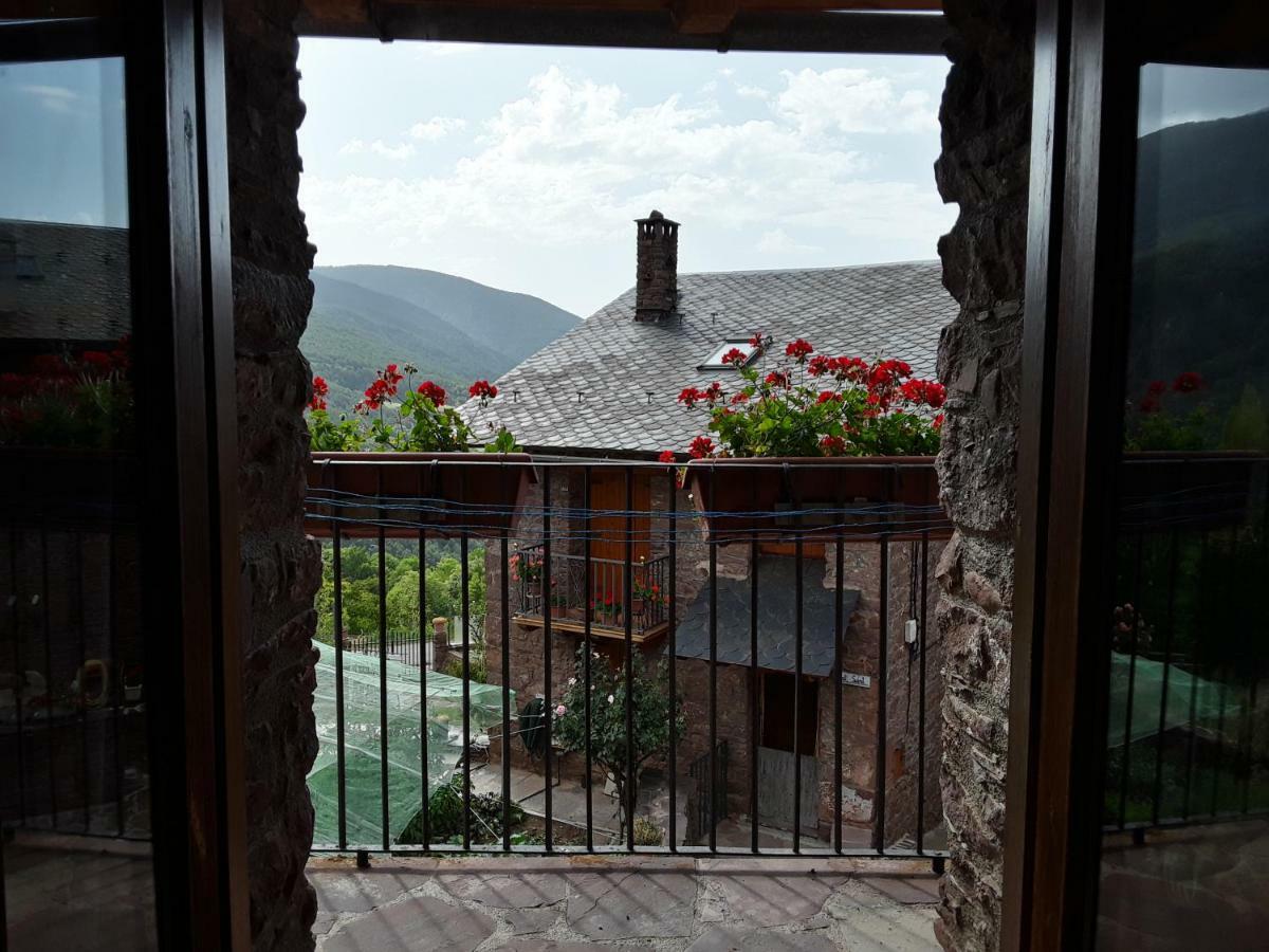 Refugi Rural Vall De Siarb Hostel Llagunes Exterior photo
