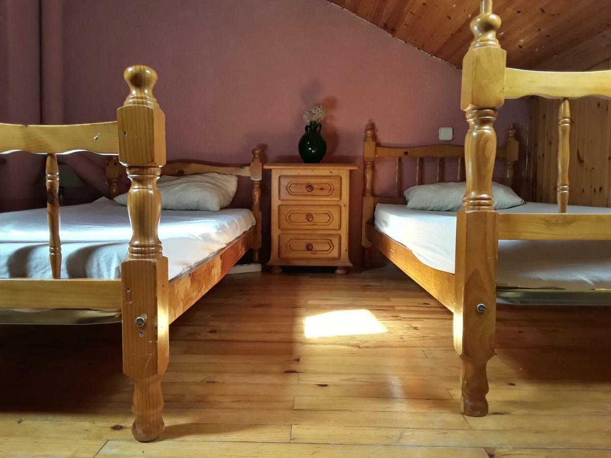 Refugi Rural Vall De Siarb Hostel Llagunes Exterior photo
